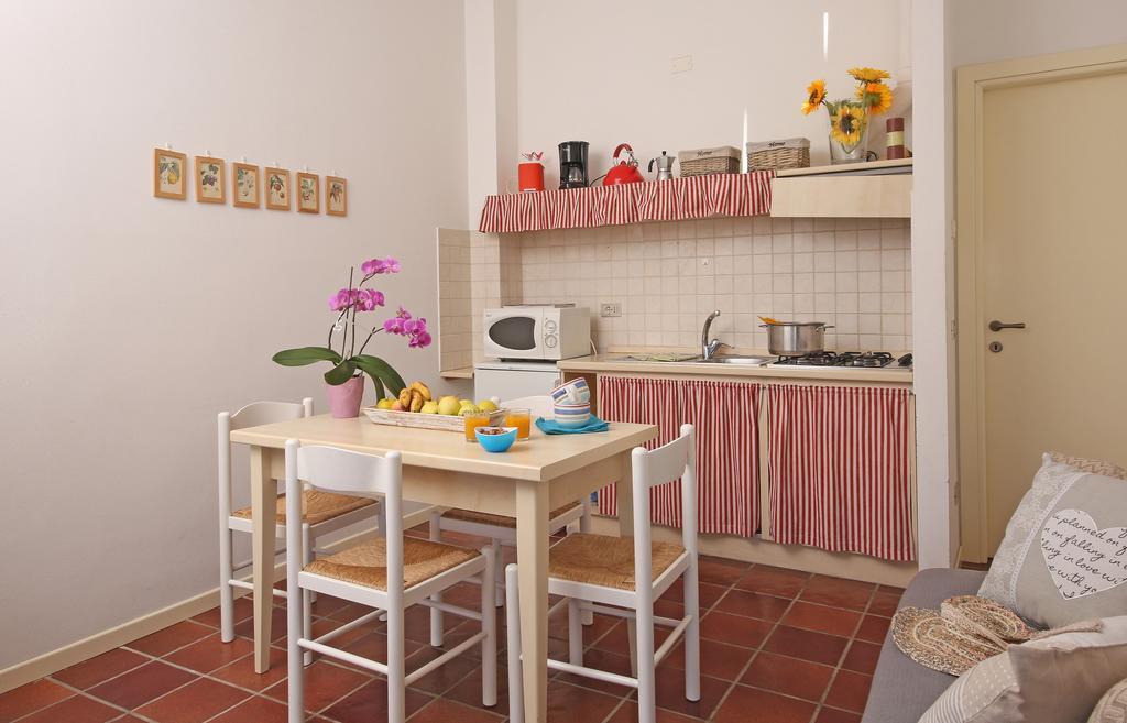 Residence Il Melograno Manerba del Garda Kültér fotó